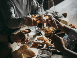 Woodinville Wine Tasting: Your Guide to Perfect Wine Tasting Etiquette